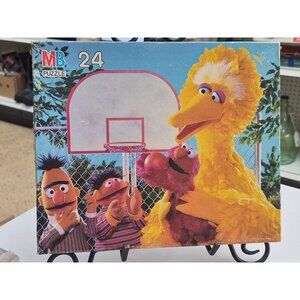 Vintage MB Sesame Street 24-Piece Puzzle Big Bird Elmo Bert & Ernie Ages 3-7